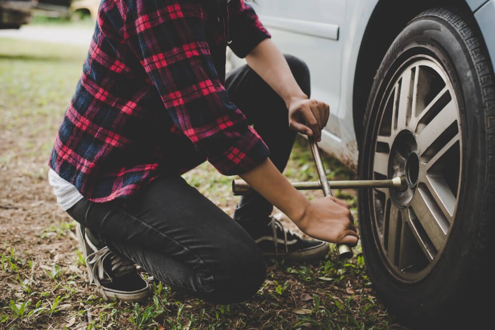 Flat Tyre Repair Abu Dhabi Image